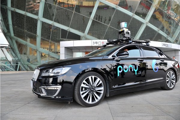 Pony AI bắt đầu sản xuất thương mại taxi tự hành hợp tác cùng Toyota