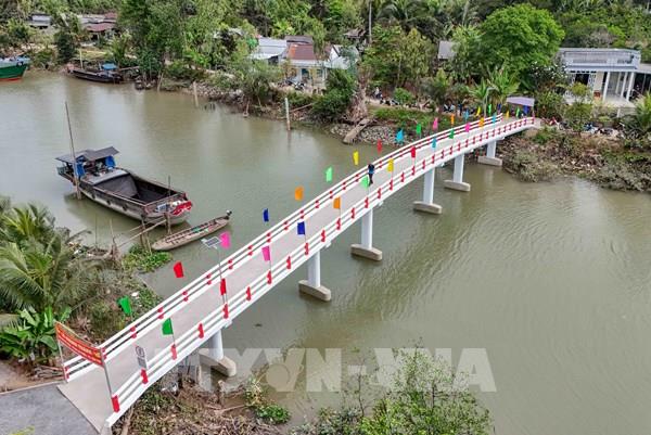 Cây cầu nối nhịp an sinh, mở lối phát triển vùng sâu Cần Thơ