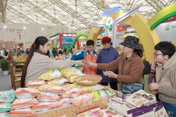 Hội chợ Mùa Xuân 2026 tạo đà khởi sắc thị trường đầu năm