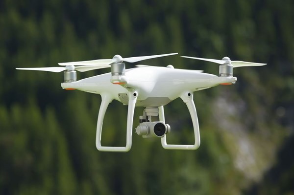 Khuyến cáo người dân chấp hành quy định liên quan “thiết bị bay không người lái”