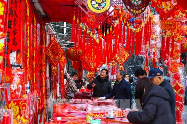 Không khí chờ đón Tết Nguyên đán tại một số quốc gia