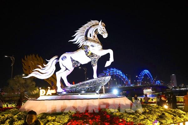 Linh vật ngựa trong văn hóa Việt - biểu tượng của sức mạnh ý chí bền bỉ và thành công