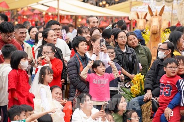 Hà Nội đón 1,34 triệu lượt khách dịp Tết Bính Ngọ 2026