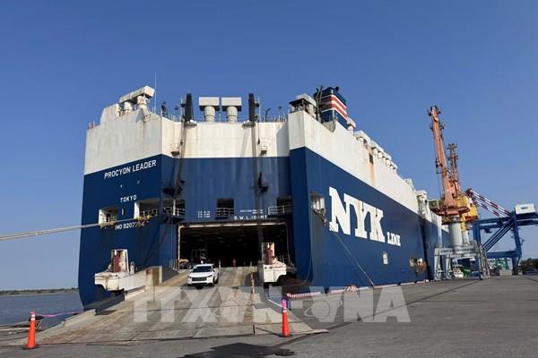 Xuất nhập khẩu qua Hải Phòng đạt 5,45 tỷ USD dịp Tết Bính Ngọ