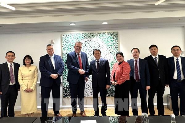 Khuyến khích tập đoàn Amazon tiếp tục mở rộng đầu tư tại Việt Nam