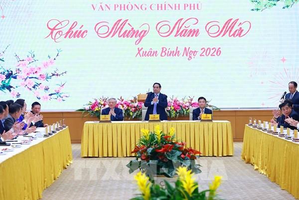 Thủ tướng: Văn phòng Chính phủ triển khai nhiệm vụ ngay ngày đầu làm việc sau kỳ nghỉ Tết Nguyên đán
