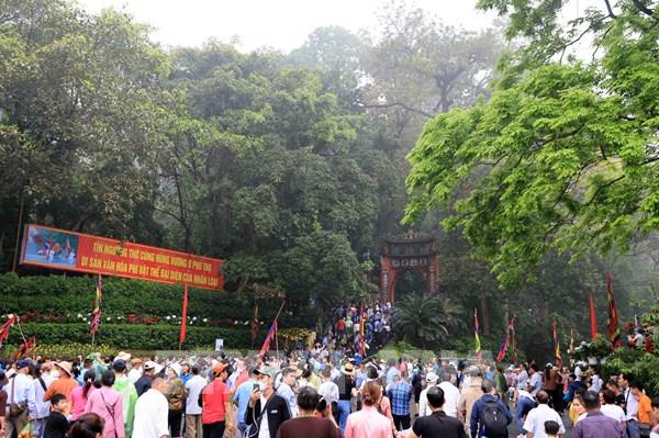 Nghỉ lễ Giỗ Tổ Hùng Vương, 30/4 – 1/5: Người lao động được nghỉ bao nhiêu ngày?