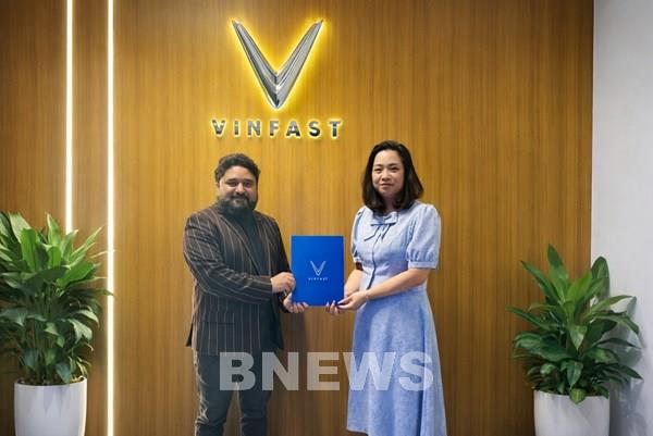 VinFast hợp tác PlusX Electric, nâng cao trải nghiệm người dùng xe điện tại UAE