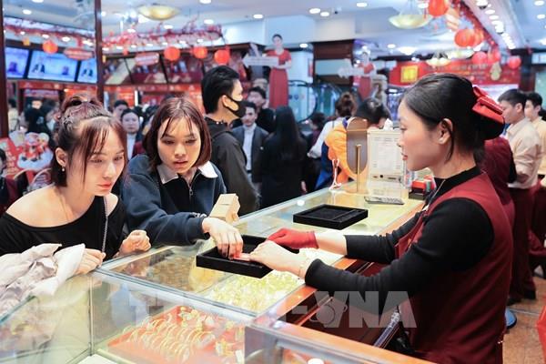 Vía Thần Tài: Giữ "lộc" văn hóa, đừng để mất "lộc" lý trí