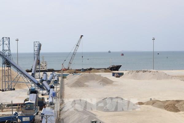 Logistics: Đòn bẩy nâng sức cạnh tranh kinh tế Khánh Hòa