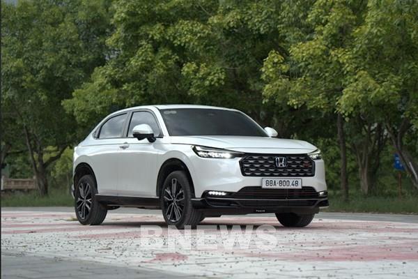 Honda Việt Nam điều chỉnh giá bán lẻ HR-V e:HEV RS