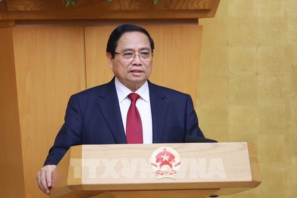 Thủ tướng: Cắt giảm tối đa thủ tục hành chính, tạo động lực tăng trưởng kinh tế