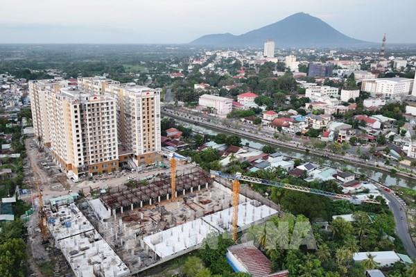 Đẩy nhanh tiến độ bàn giao dự án nhà ở xã hội Thành Phố Vàng