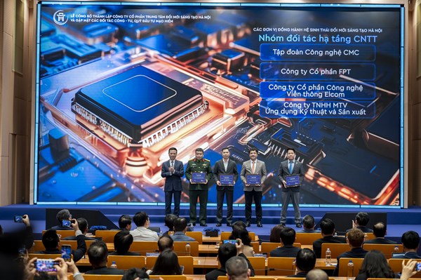 CMC hợp tác xây dựng trung tâm đổi mới sáng tạo thế hệ mới