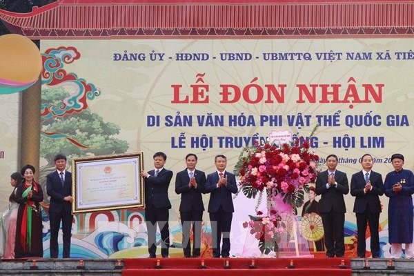 Bắc Ninh đón nhận danh hiệu Di sản văn hóa phi vật thể quốc gia Lễ hội Lim