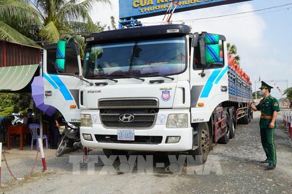 Từ giữ biên cương đến nâng bước người dân vùng biên