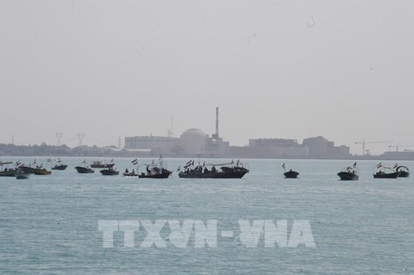 Xung đột Trung Đông và tác động kinh tế: "Nút thắt cổ chai" mang tên Eo biển Hormuz