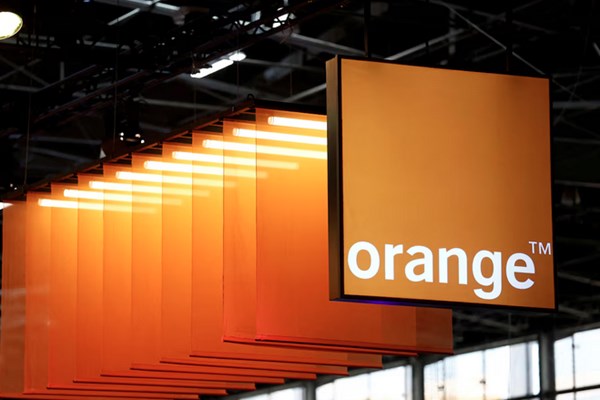 Orange bắt tay AST SpaceMobile, cạnh tranh Starlink tại châu Âu