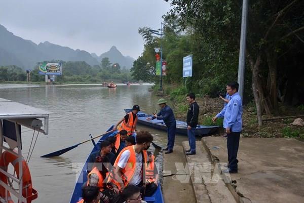 Kiểm soát giao thông từ bãi xe đến Suối Yến mùa Lễ hội Chùa Hương