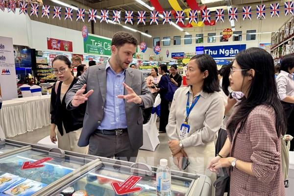 Quảng bá thương hiệu thực phẩm Anh tại Việt Nam