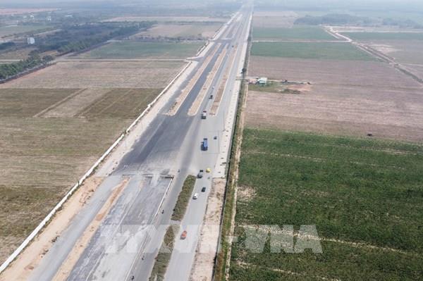 Đôn đốc hoàn thành giải phóng mặt bằng 2 dự án kết nối sân bay Long Thành trong tháng 3