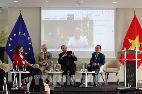 Trí thức Việt tại châu Âu thúc đẩy hợp tác AI với Việt Nam