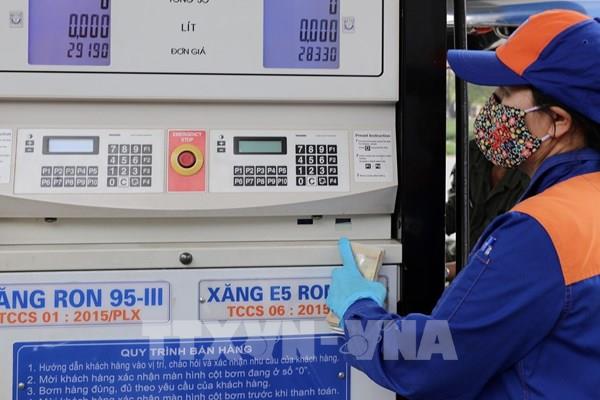 Sớm triển khai lộ trình sử dụng xăng sinh học trước biến động nguồn cung năng lượng