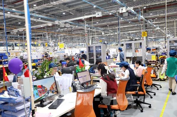 Đơn hàng xuất khẩu tăng, doanh nghiệp tại Ninh Bình tăng tốc sản xuất