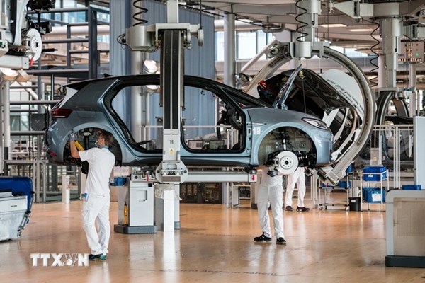 Volkswagen cắt giảm 50.000 việc làm tại Đức