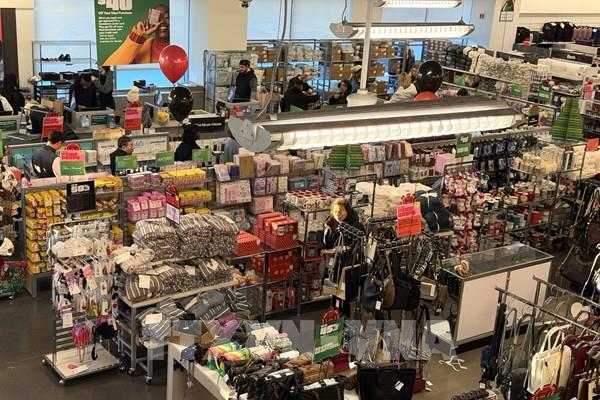 Đại diện Thương mại Mỹ: Tiền hoàn thuế nên được trao cho người lao động