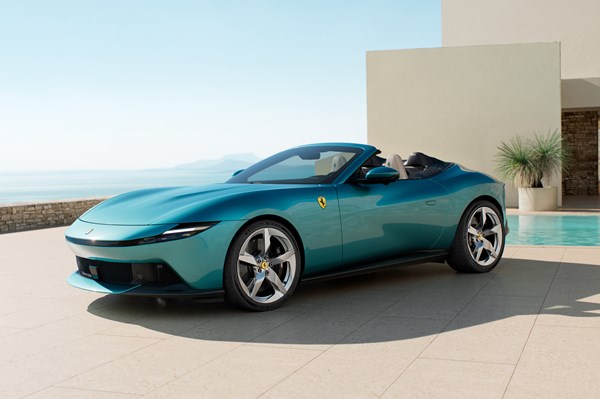 Ferrari trình làng mẫu xe mui trần mới