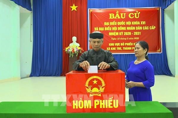 Bộ Nội vụ: Hăng hái, tích cực, hơn 71% cử tri cả nước đã bỏ phiếu trước 12 giờ