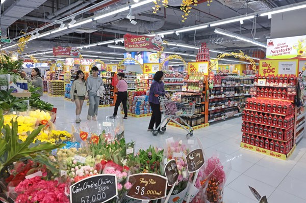 Tín hiệu lạc quan từ thị trường bán lẻ và dịch vụ tiêu dùng