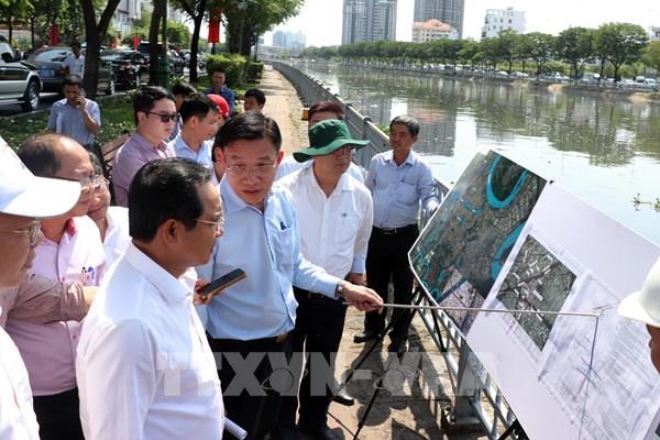 Tp. Hồ Chí Minh bố trí các gói thầu phù hợp để đẩy nhanh tiến độ dự án cầu đường Nguyễn Khoái