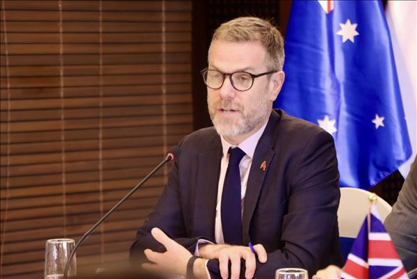 Việt Nam - Vương quốc Anh thúc đẩy hợp tác kiểm soát an toàn sản phẩm trên môi trường số