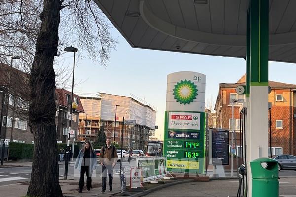 Anh: Lạm phát "nóng" theo giá năng lượng