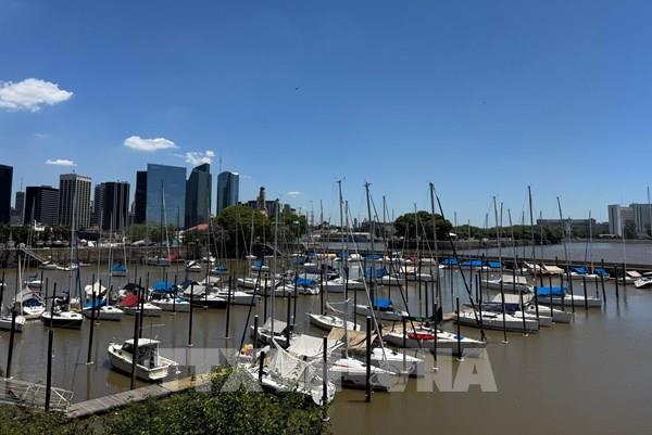 Argentina: Từ top 10 quốc gia giàu nhất năm 1910 xuống vị trí 88