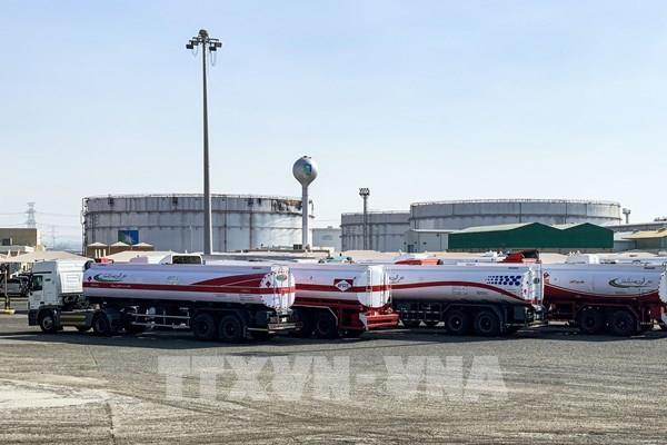 Giá dầu thô Mỹ vẫn rẻ hơn đáng kể so với châu Âu