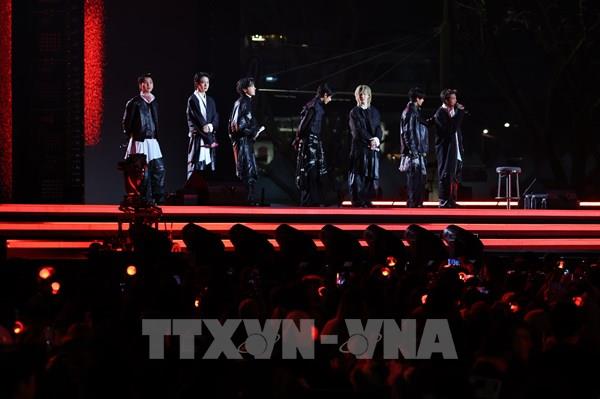 Màn tái xuất của BTS xác lập những con số "khủng"