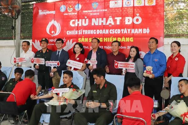 Ngày Chủ nhật Đỏ Cần Thơ: Lan tỏa nghĩa cử hiến máu