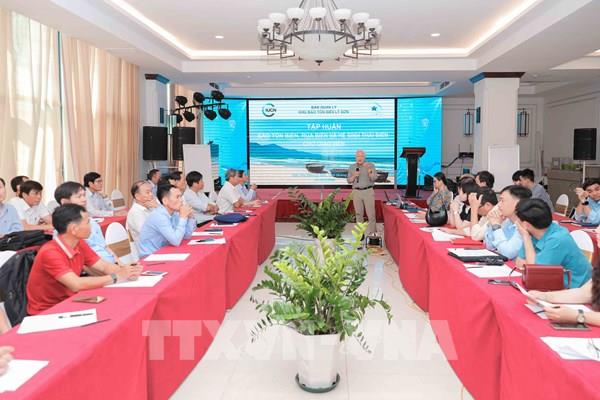 Lan tỏa ý thức bảo tồn biển tới các trường học vùng đảo Lý Sơn