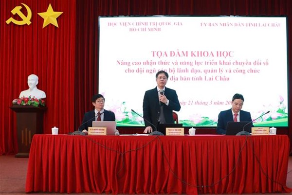 Nâng cao năng lực chuyển đổi số cho lãnh đạo, quản lý và công chức