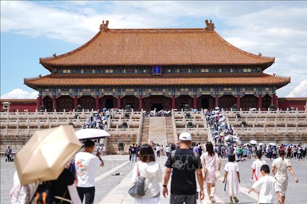 Trung Quốc thí điểm cho người nước ngoài đăng ký lưu trú trực tuyến