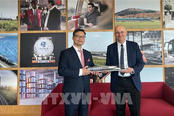 Việt-Pháp trao đổi hợp tác trong lĩnh vực đường sắt