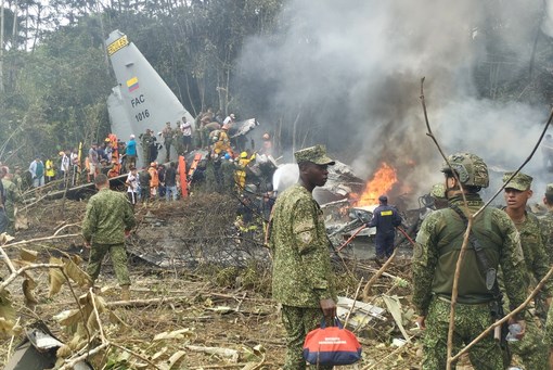Rơi máy bay quân sự ở Colombia, lo ngại hơn 80 người thiệt mạng