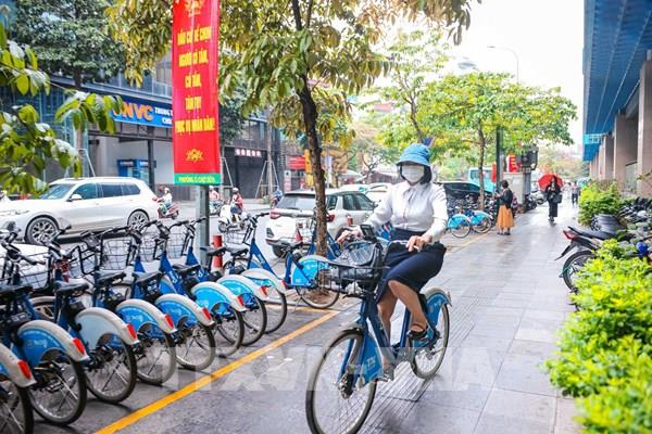 Xe điện - giải pháp chuyển đổi xanh trong phát triển giao thông hiện đại, bền vững