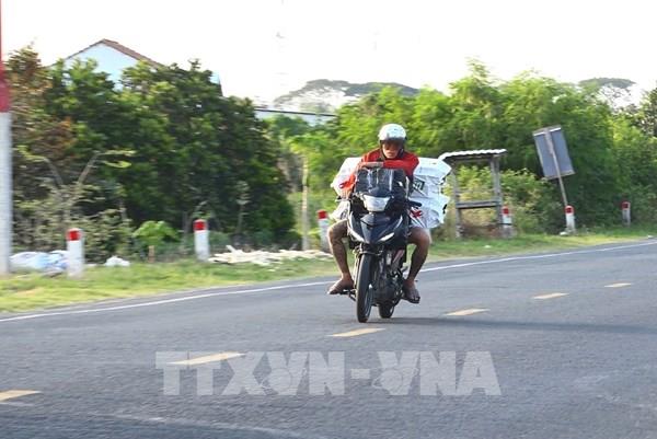 Đồng Tháp trấn áp hung thần chở thuốc lá lậu