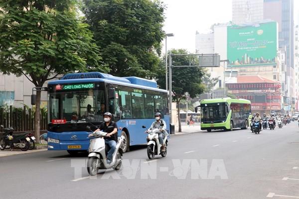 TP. Hồ Chí Minh tìm cách gỡ điểm nghẽn trạm sạc cho xe buýt điện