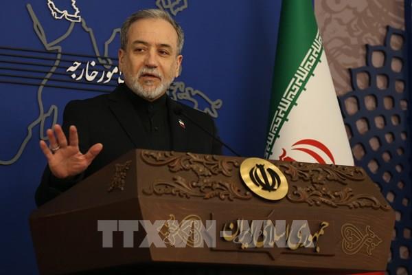 Iran mở đường cho tàu Nga và đồng minh qua eo biển Hormuz