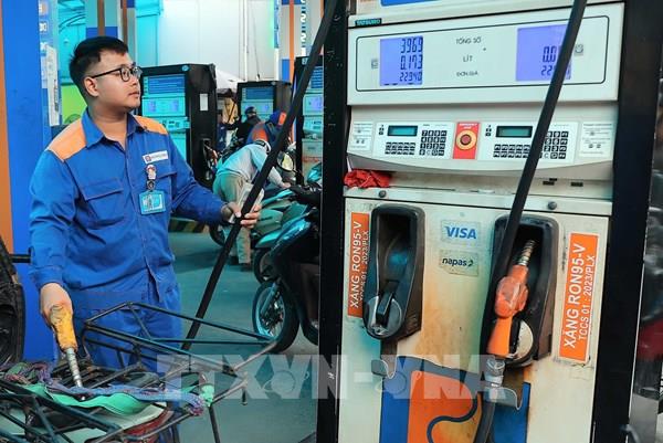 Giảm thuế đối với xăng, dầu đến ngày 15/4/2026
